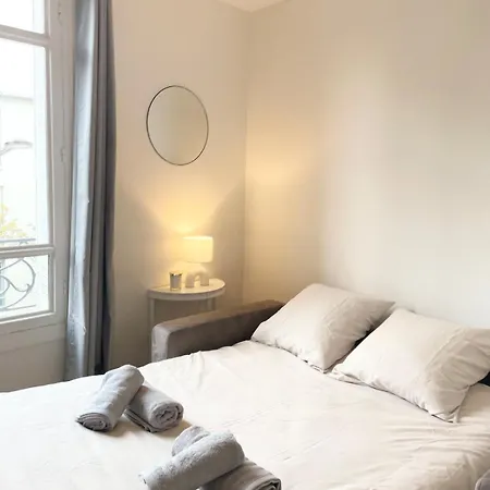 Lumineux Et Calme - Netflix, Chu Et Metro 14 Apartment *